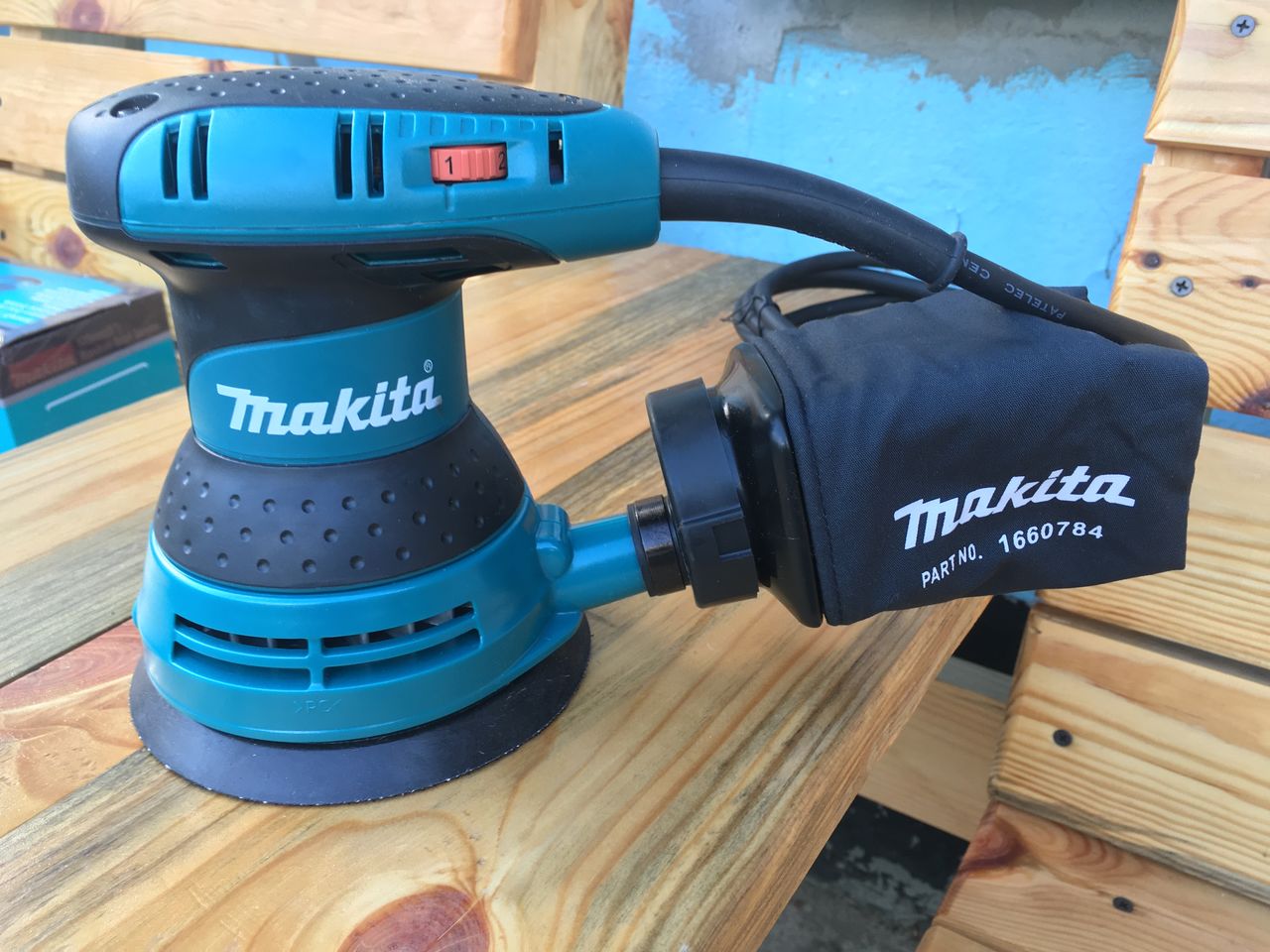 Makita. Japan. Шлифмашинка. Новая. Недорого
