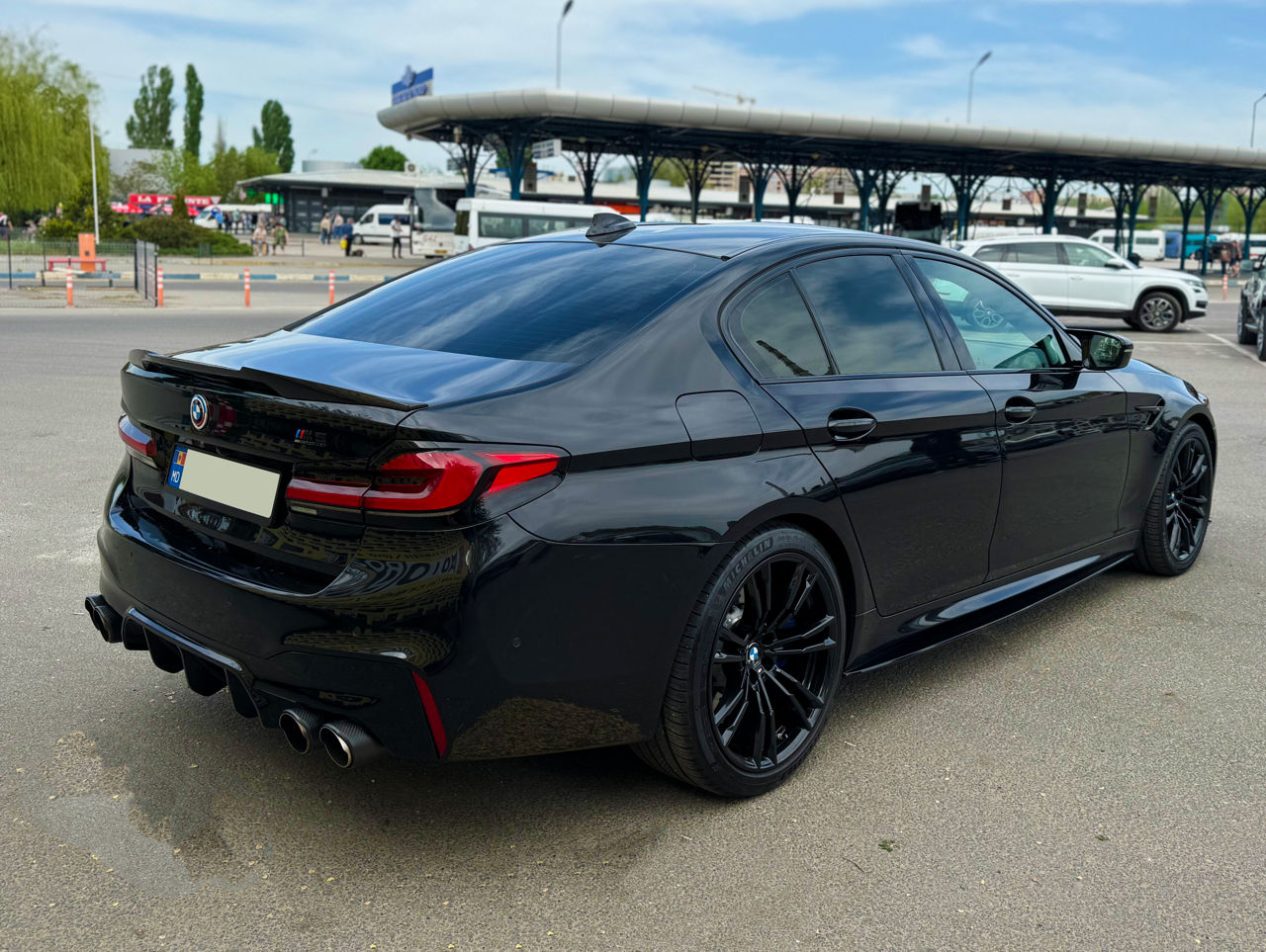 BMW M5 фото 5