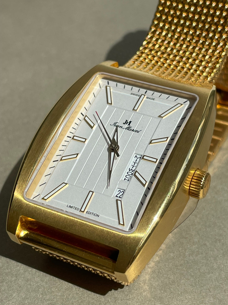Original Swiss made Jean Marcel watch. фото 0