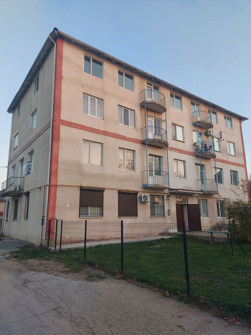 apartament-cu-1-camer-43-m-centru-ruseni-anenii-noi