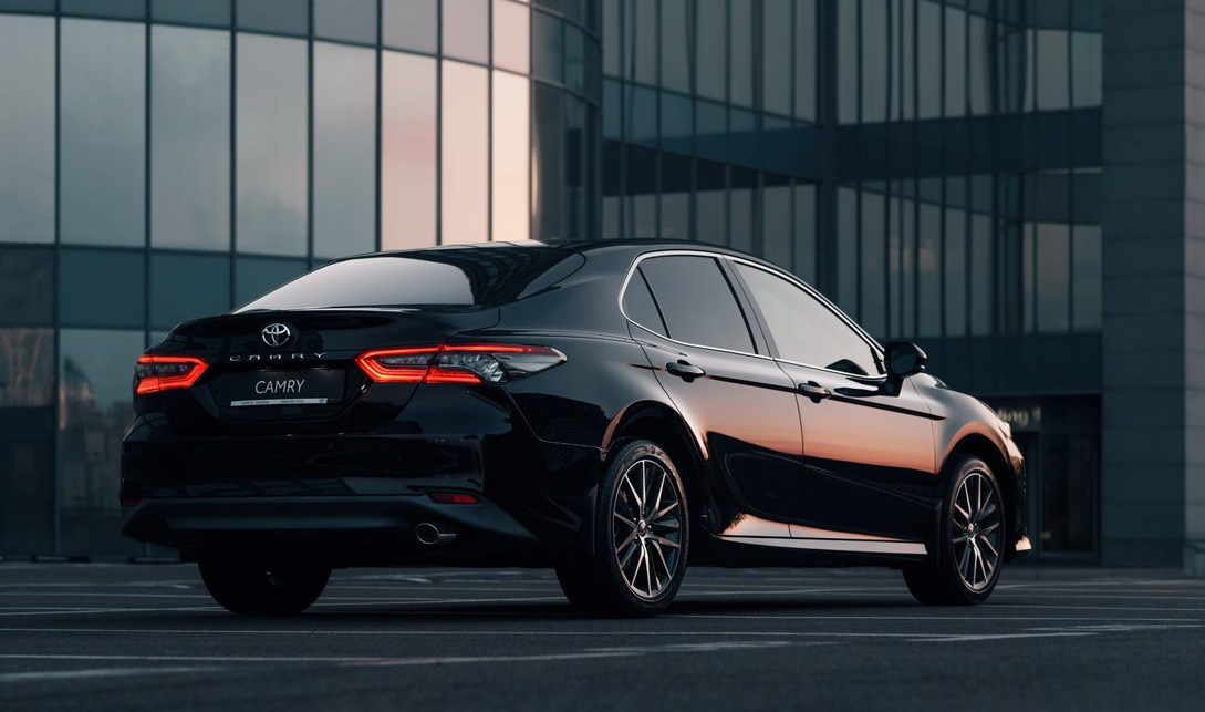 Toyota Camry foto 2