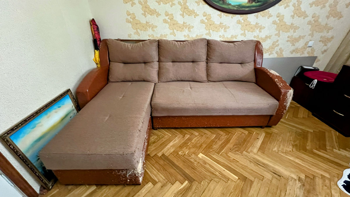 Vând canapea second hand în stare bună. foto 0