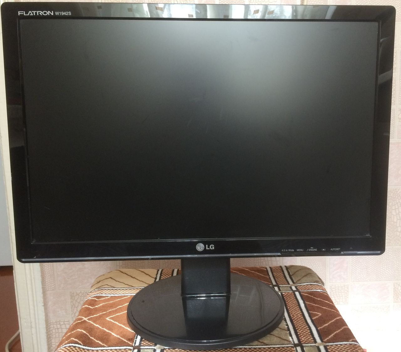 Lg Flatron W1942s