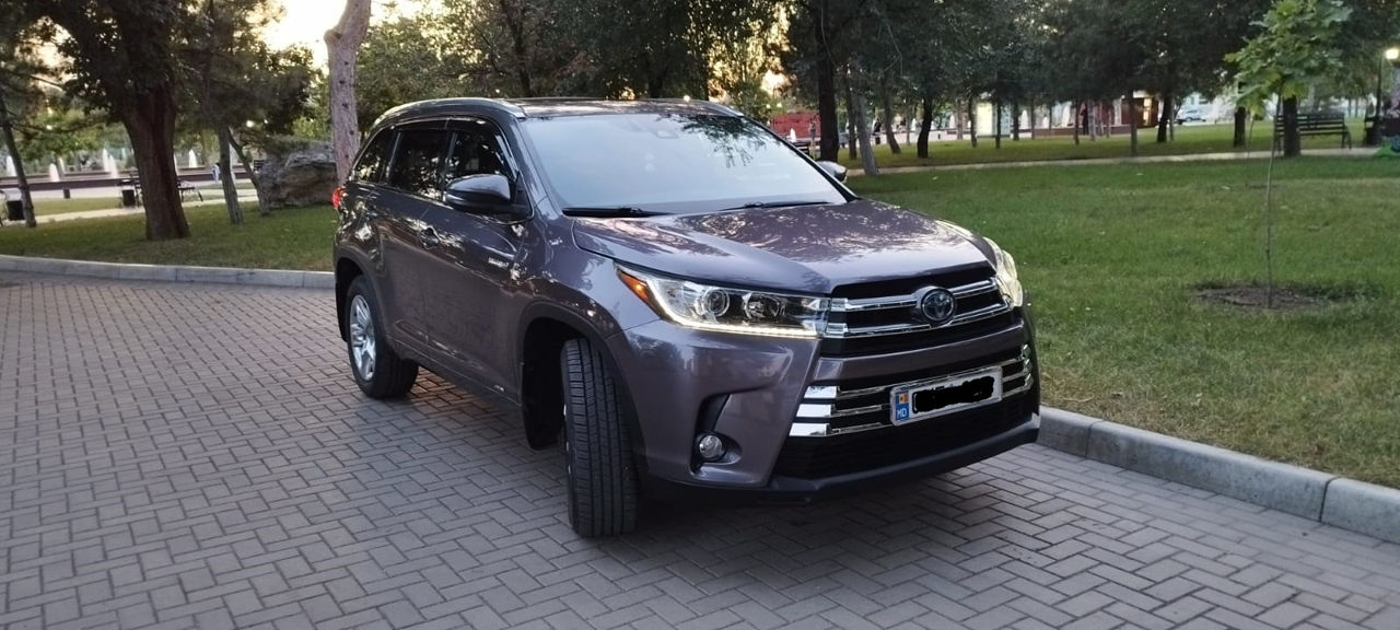 Toyota Highlander foto 0