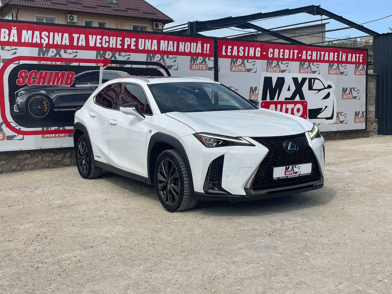 Lexus UX
