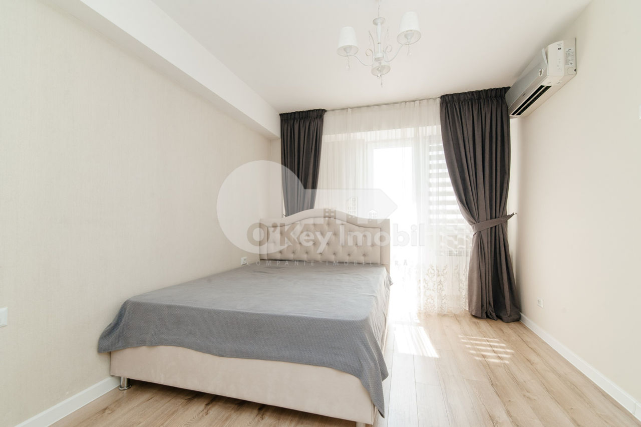 Apartament cu 2 camere, 70 m², Centru, Chișinău foto 4