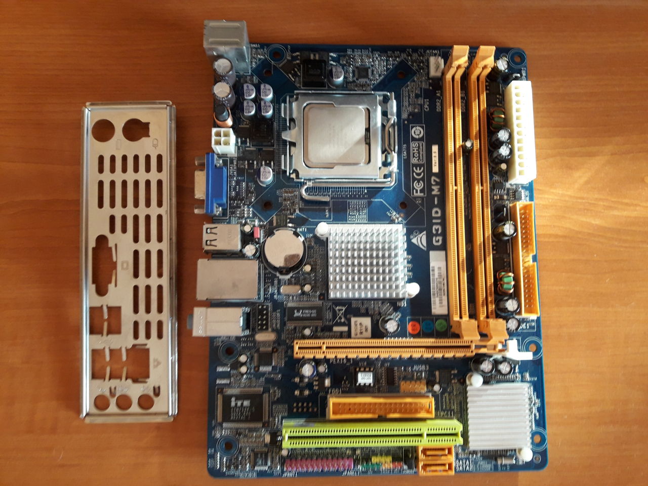 Материнские платы, ddr2, ddr3, socket AM2, AM2+, AM3, 775, работают ...