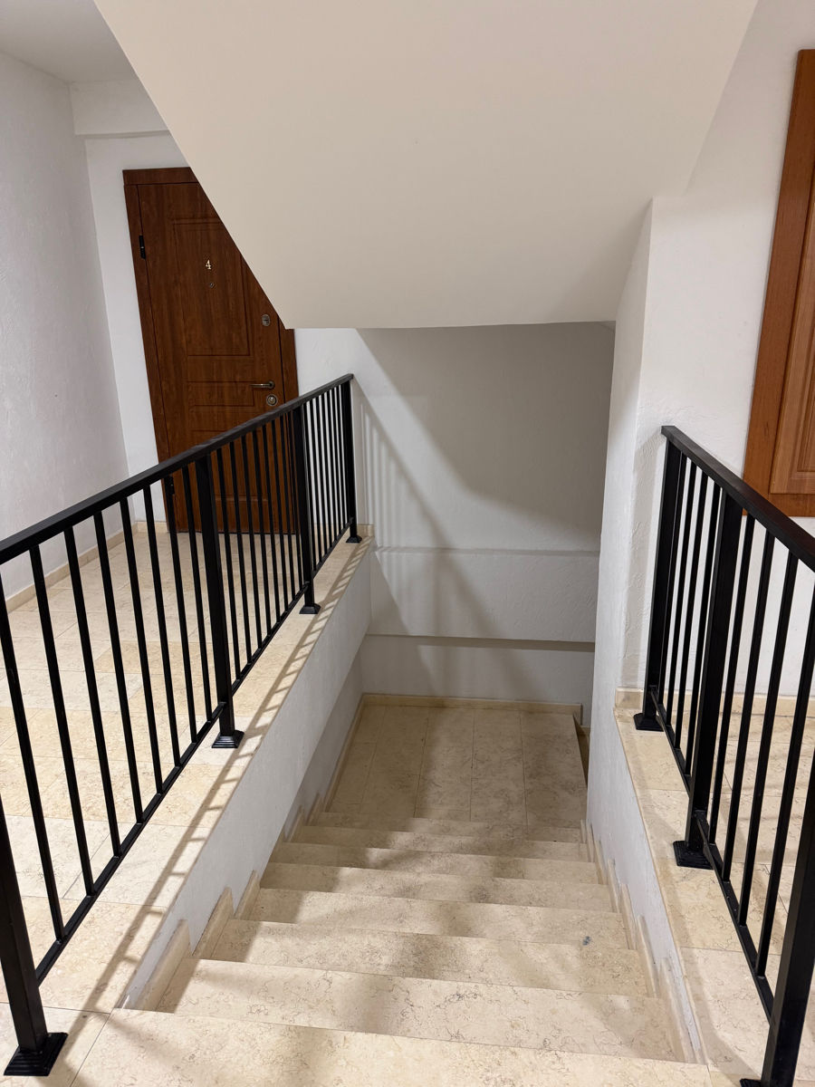 curățenie de întreținere bloc, întreținere scări, curățenie  bloc locativ, Уборка подъездов жилого foto 1