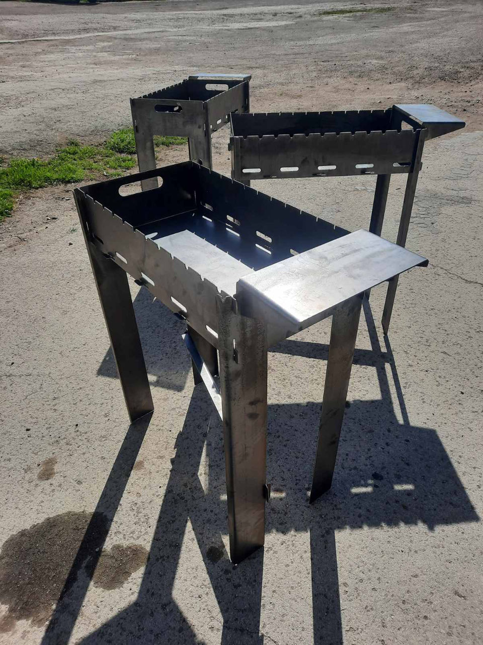 Разборный мангал на ножках - в наличии - Mangal demontabil cu pecioare фото 1