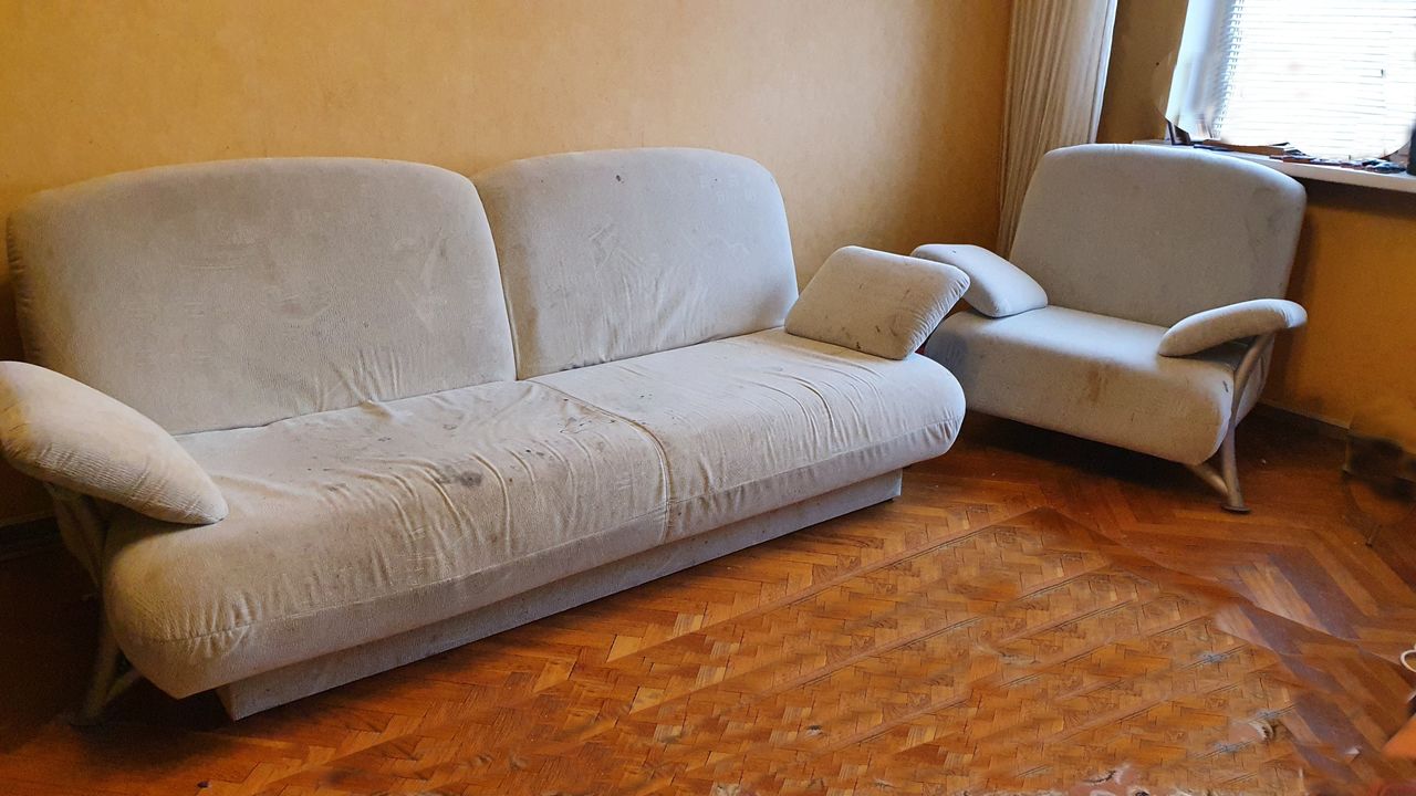 Комплект мебели диван и два кресла