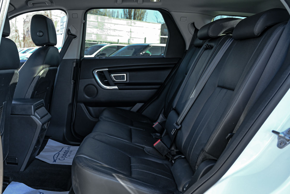 Land Rover Discovery Sport фото 8