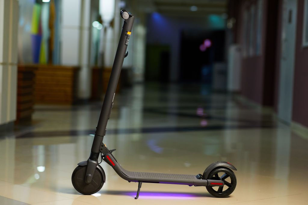 NineBot by Segway ES2