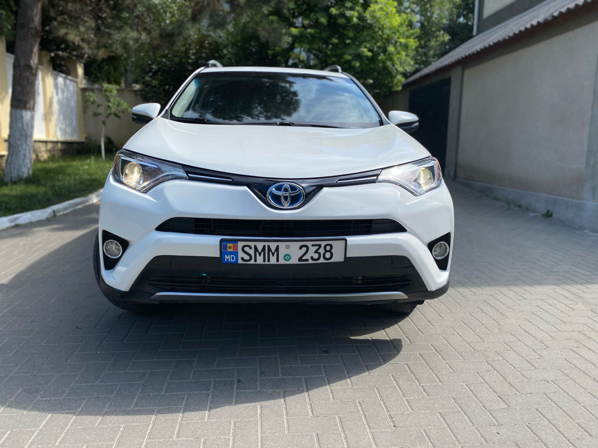 Toyota Rav 4 foto 1