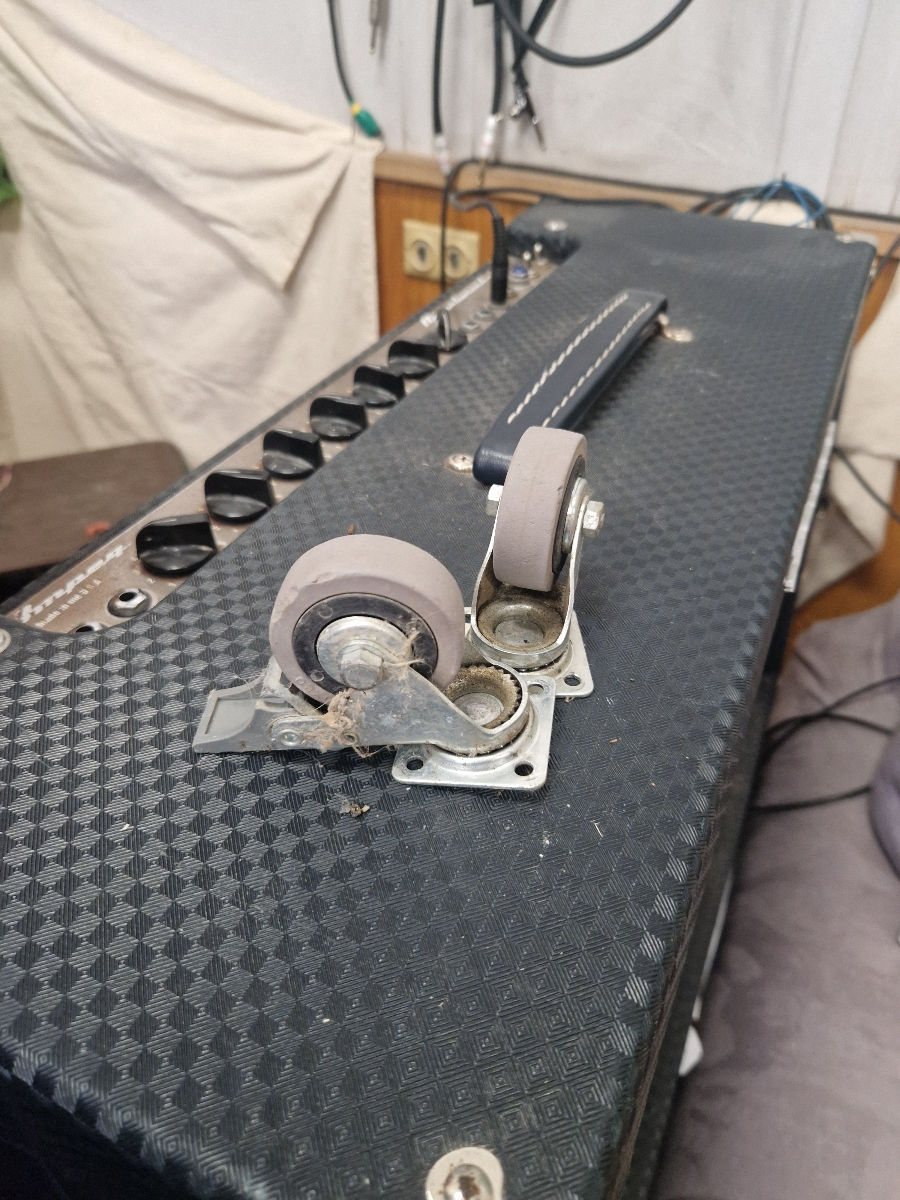 De vânzare Ampeg Reverberocket 212 foto 5