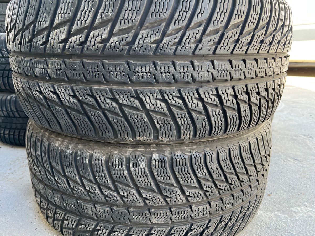 R21 275/40 Nokian WR SUV 3