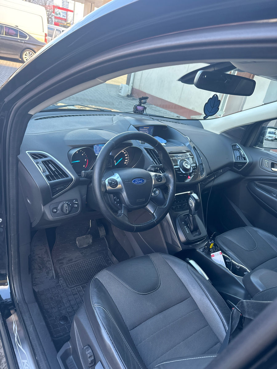 Ford Kuga фото 4
