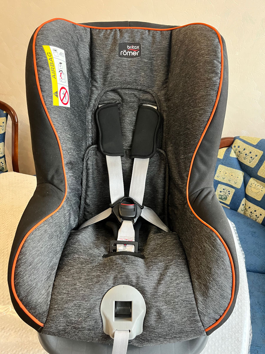 Автокресло Britax Römer First Class Plus (0 до 18 кг) фото 1
