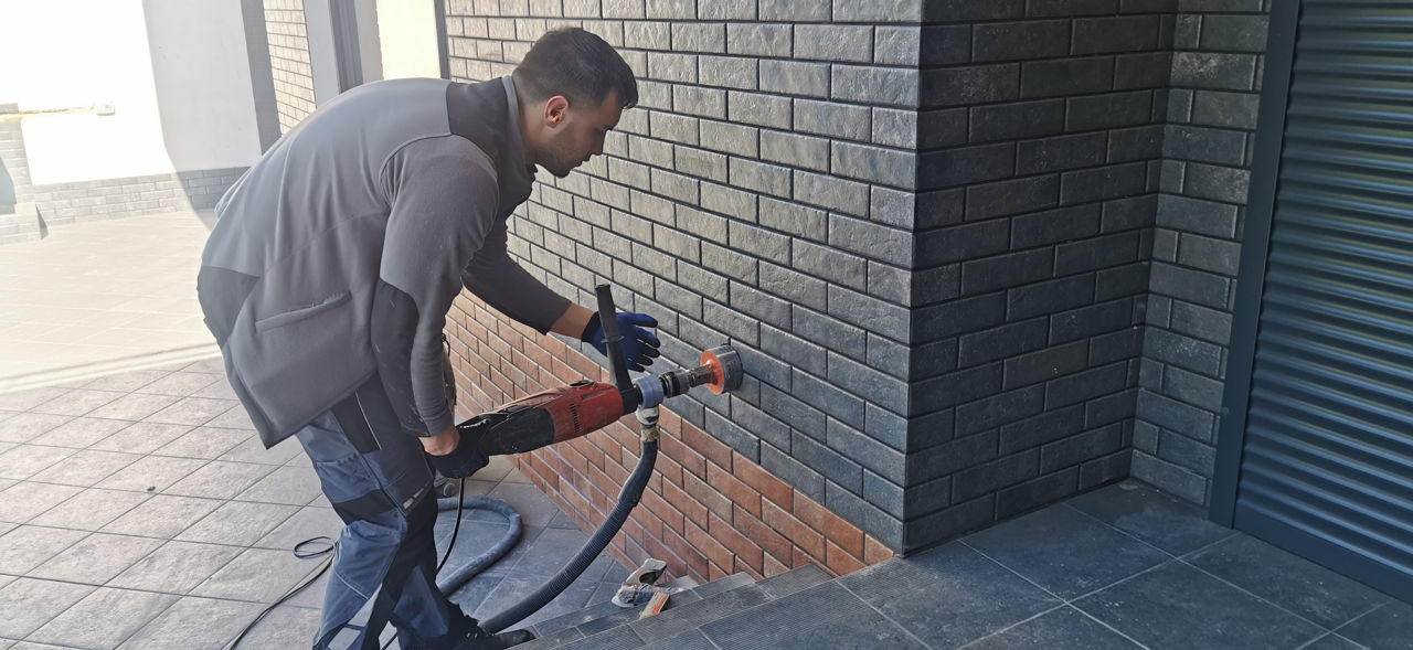 Алмазное бурение отверстий - . вытяжки.канализация вентиляция. техникой hilti фото 0