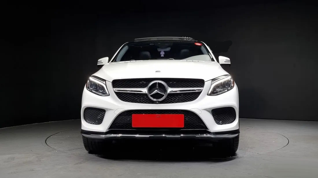 Mercedes GLE Coupe foto 2