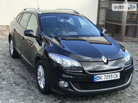 Молдинг решетки радиатора,  Megane III , ор.620789308R фото 1