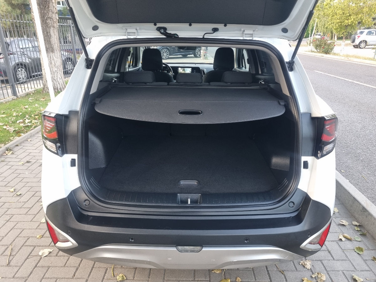 KIA Sportage 2023 photo 19