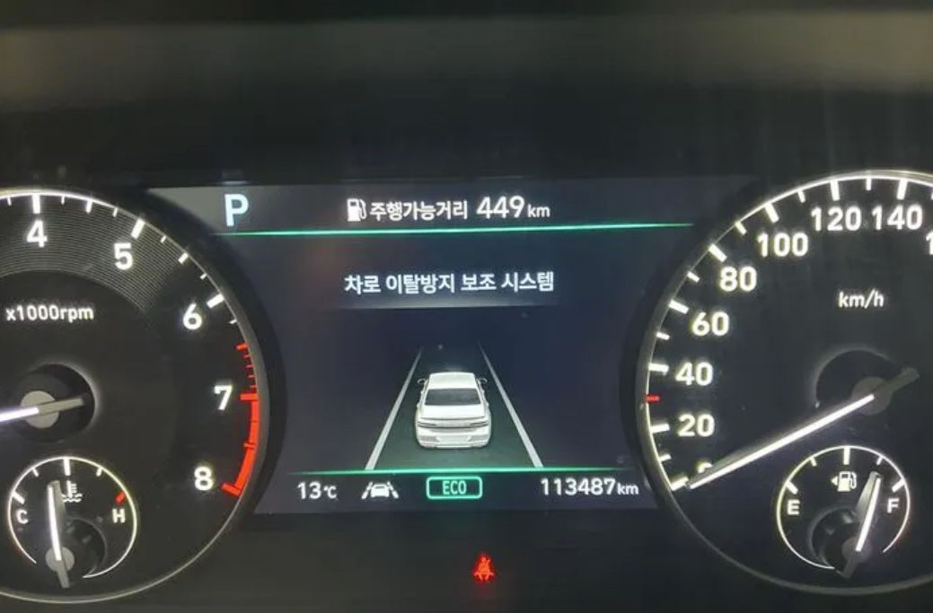 Genesis G90 foto 5