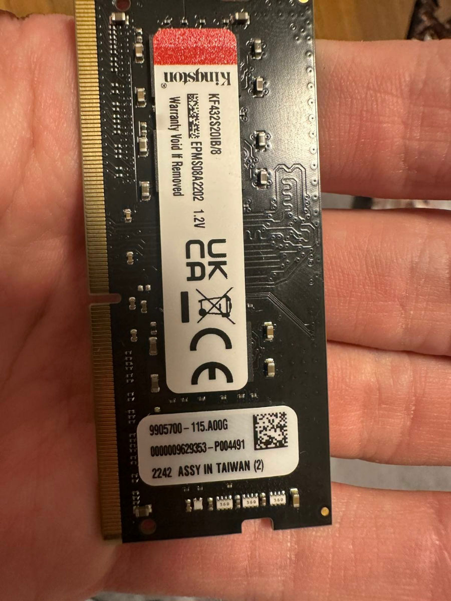 Оперативная память KF432S201B/8 Kingston fury ddr 4 8 gb 3200 для ноутбуков foto 1