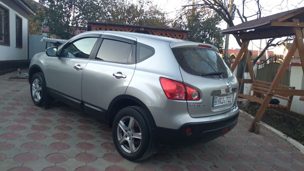 Nissan Qashqai foto 1