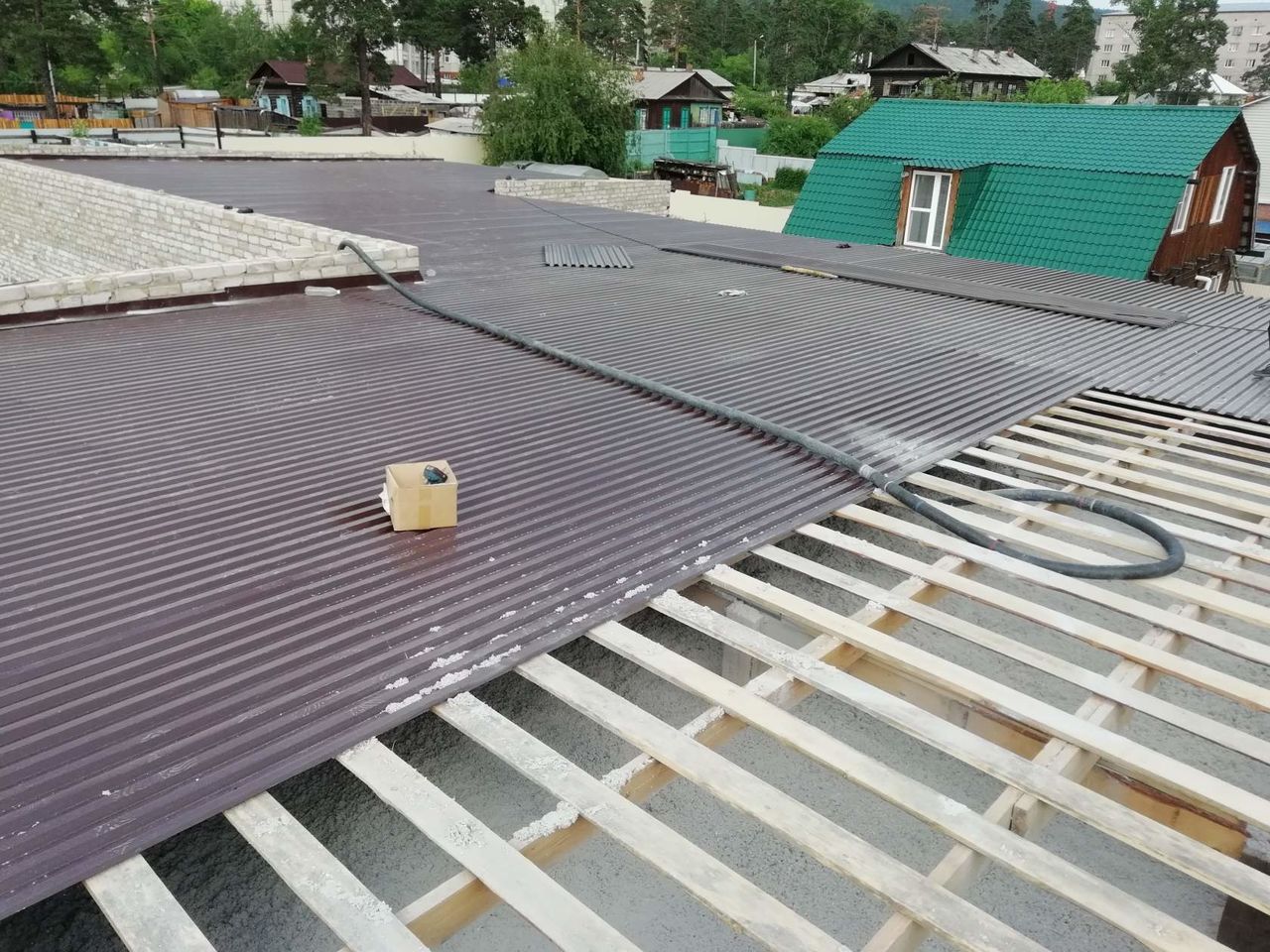 Утепление чердаков, полов, межэтажных перекрыти ,мансард, скатных крыш