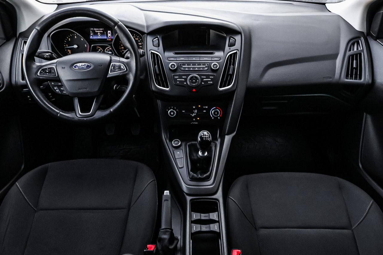 Ford Focus foto 10