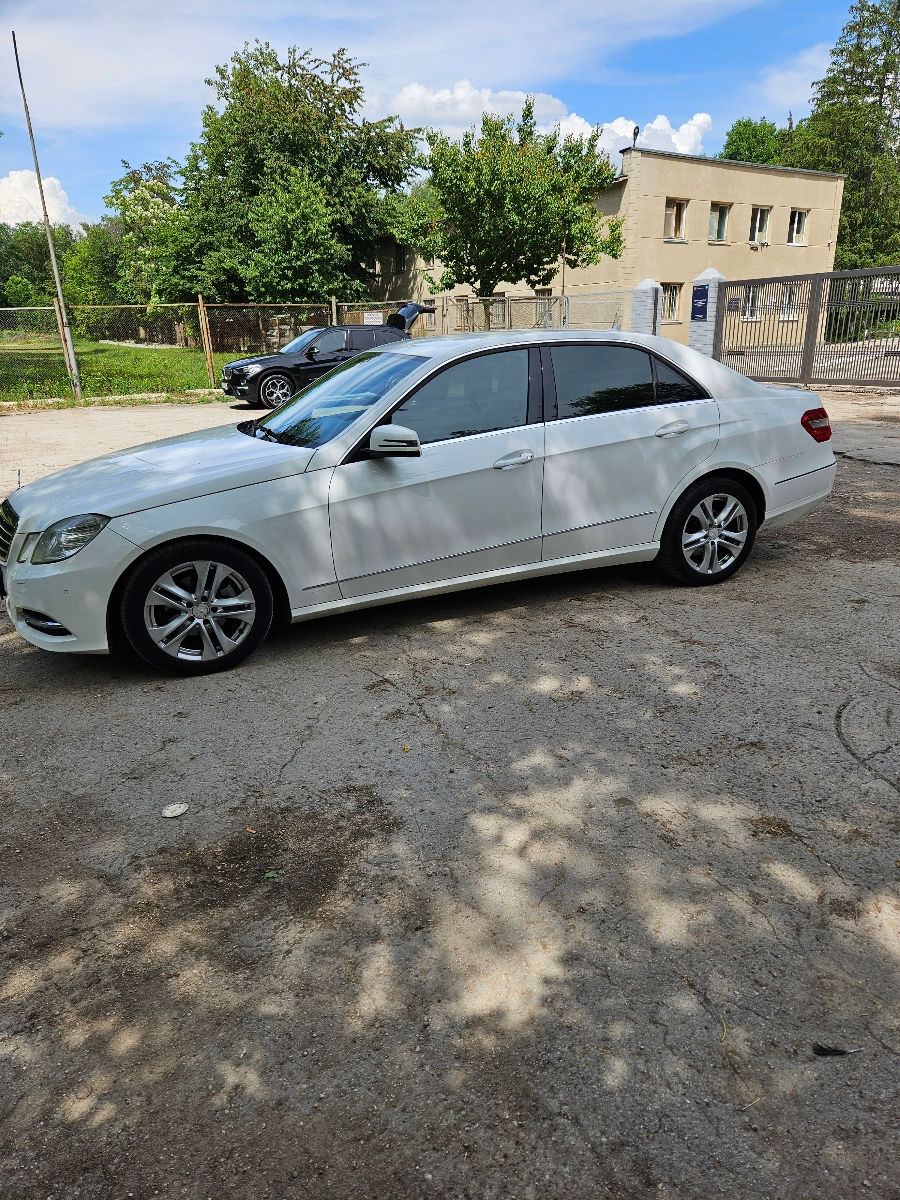 Mercedes E-Class foto 3