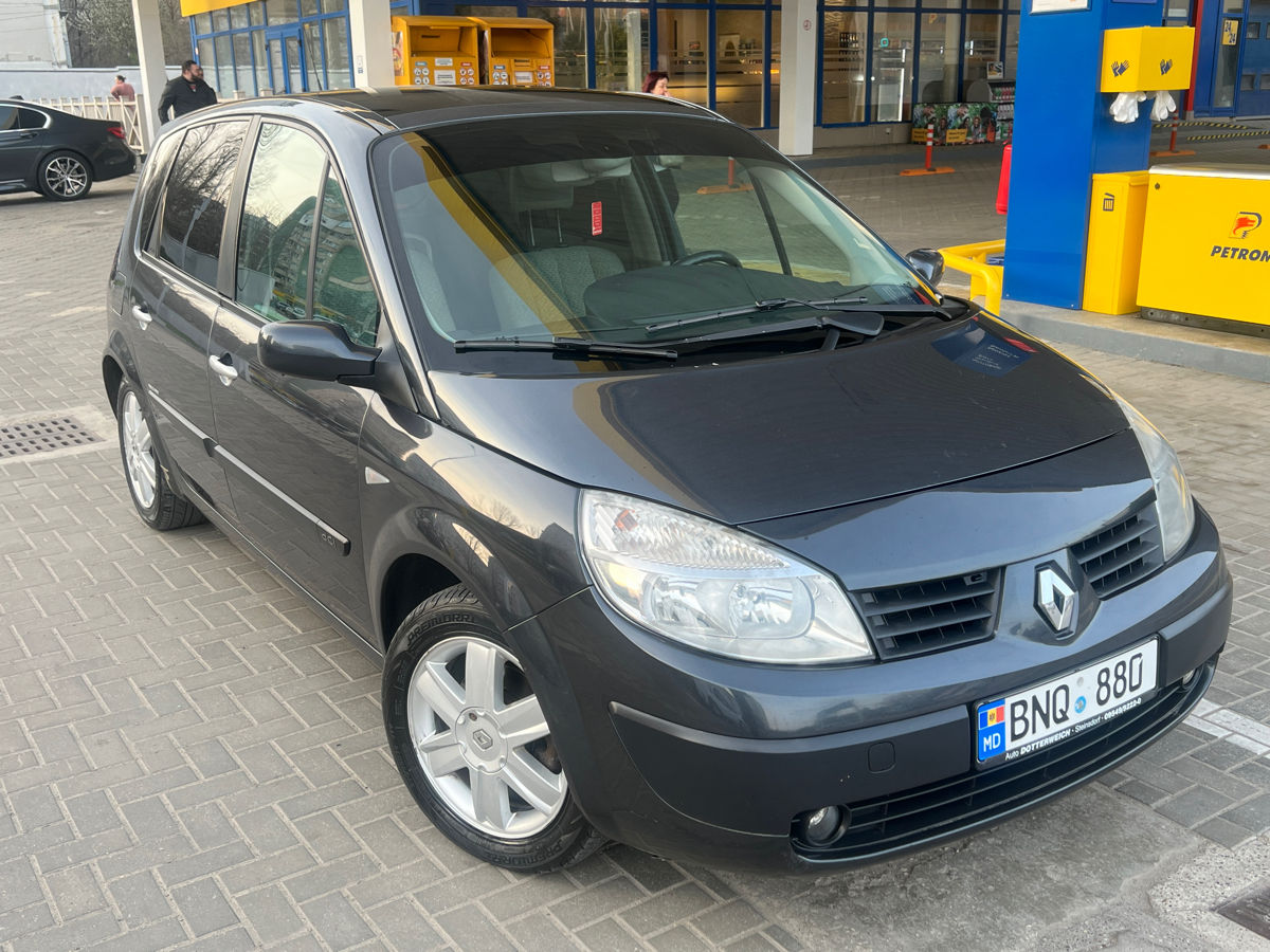 Renault Scenic foto 1