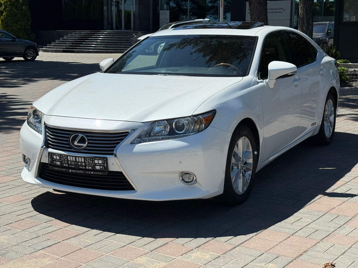Lexus ES Series
