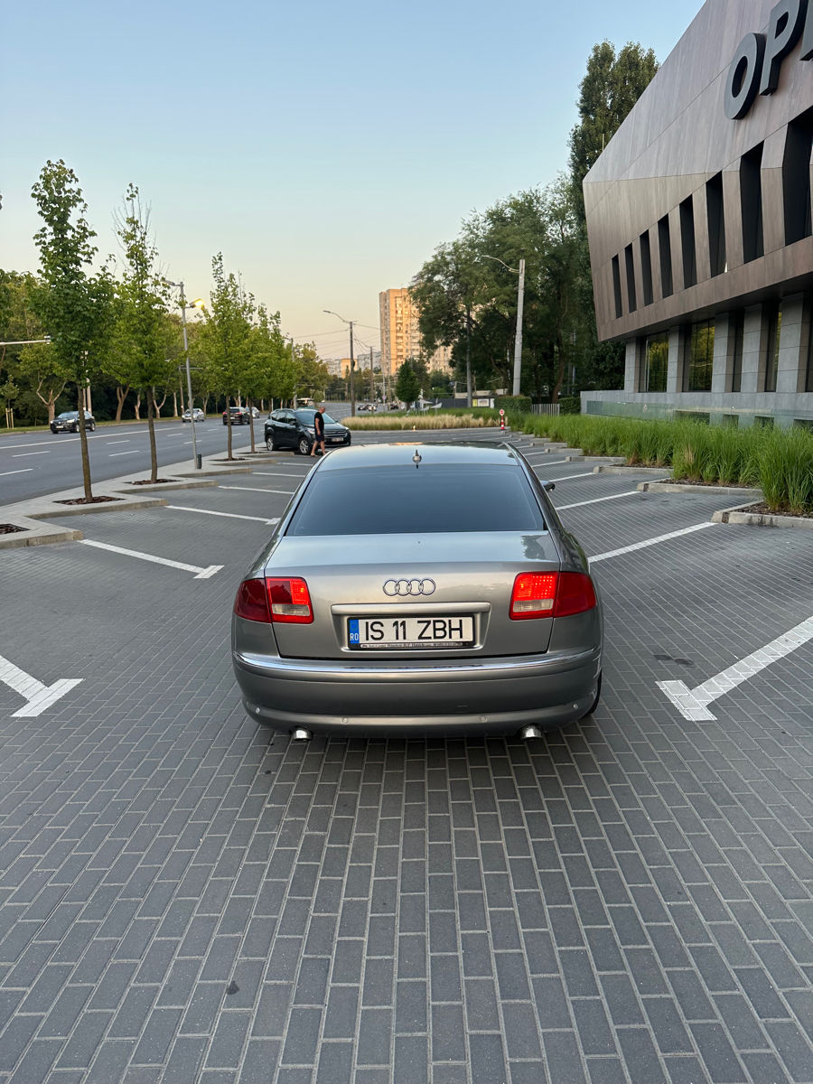 Audi A8 foto 5