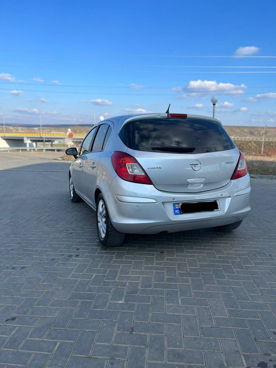 Opel Corsa foto 4