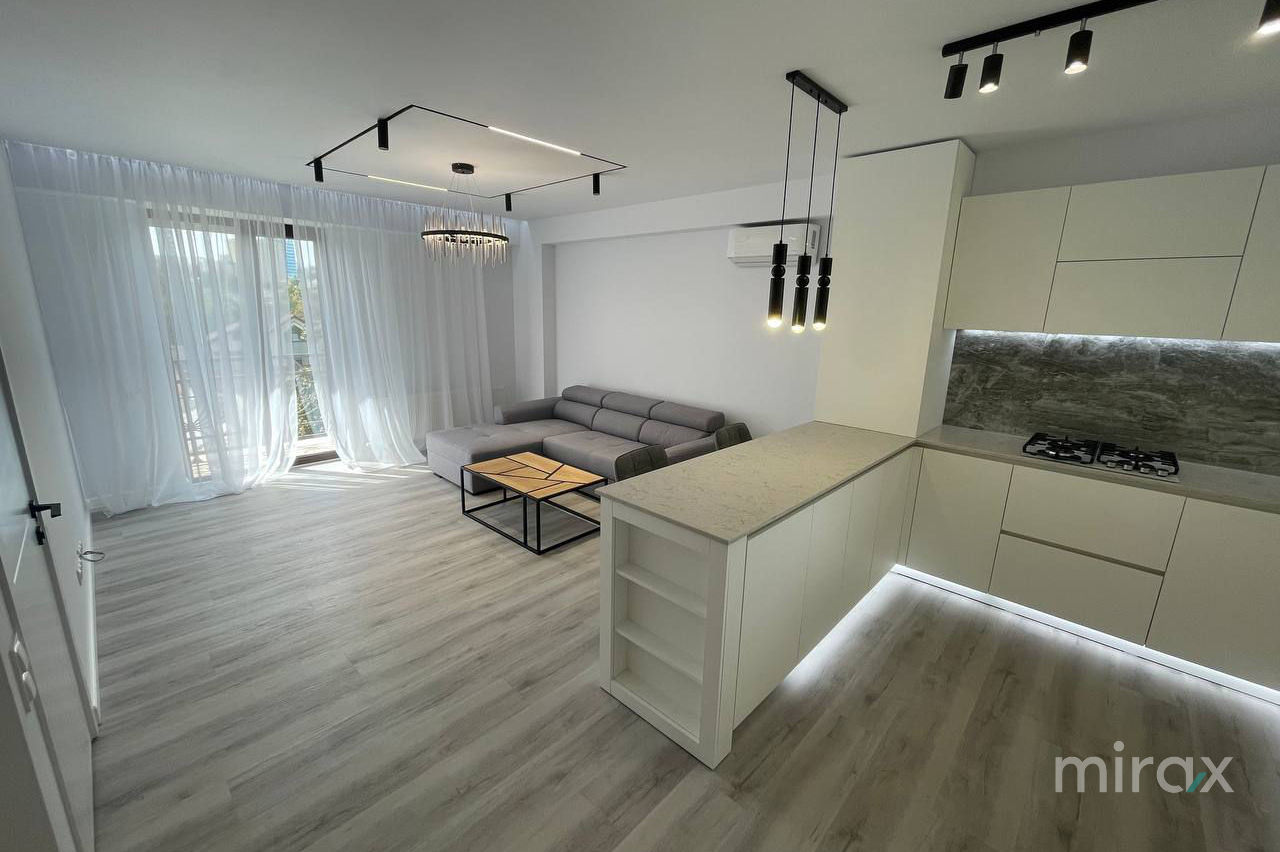 Apartament cu 2 camere, 69 m², Centru, Chișinău