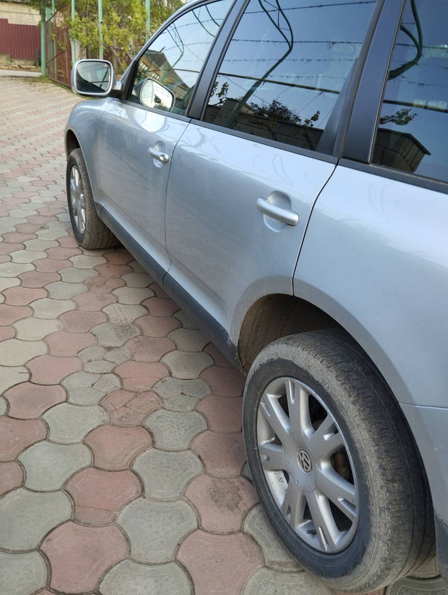 Volkswagen Touareg foto 4