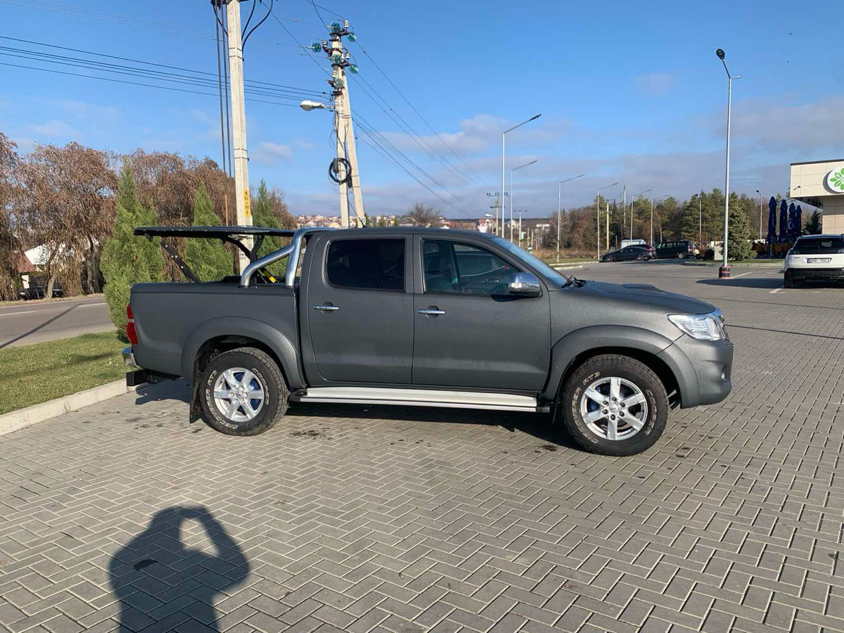 Toyota Hilux foto 3