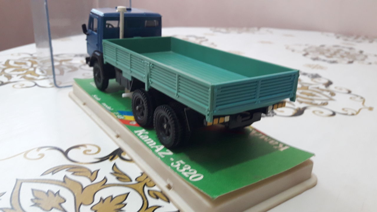 Советская моделька Камаз 5320