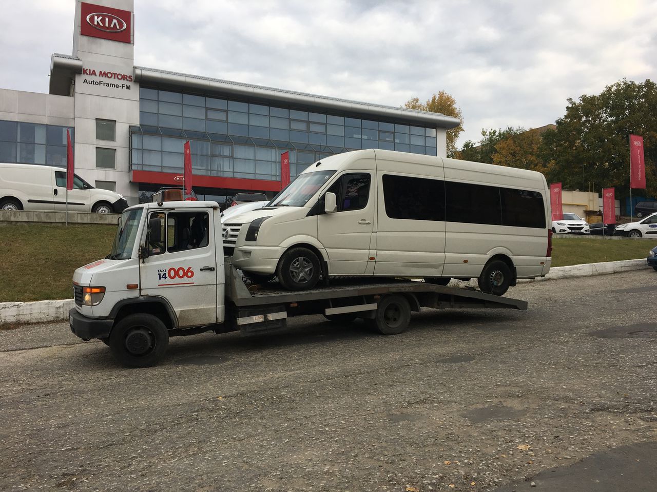 Transportarea marfurilor tel. 14006  Pret accesibil! Prin Chisinau sau Moldova foto 4