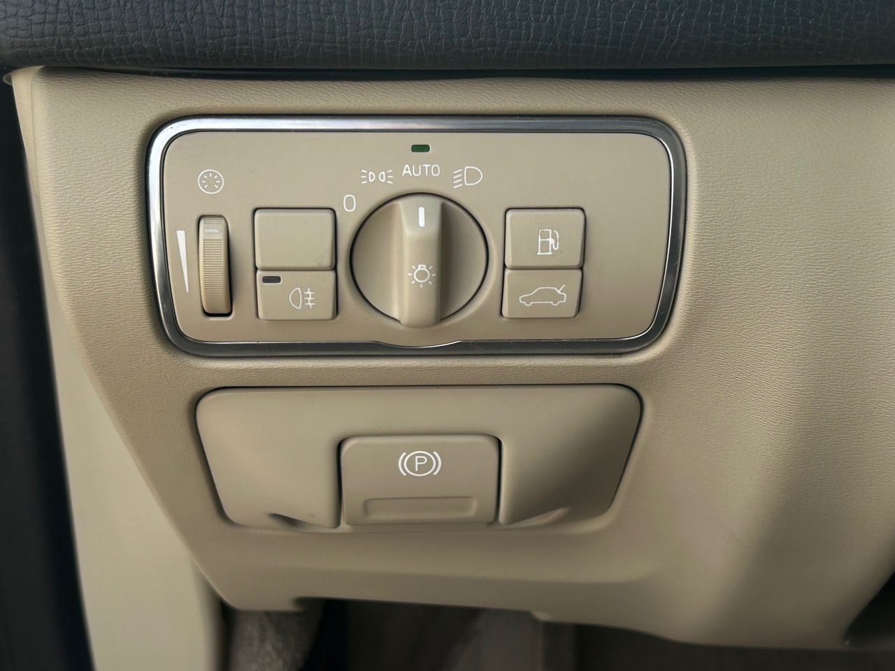 Volvo XC60 foto 8