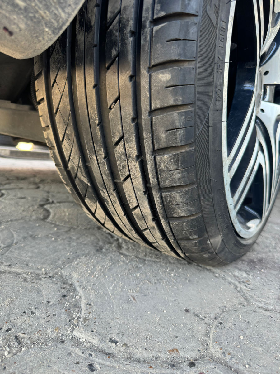 Mercedes S-Class foto 15