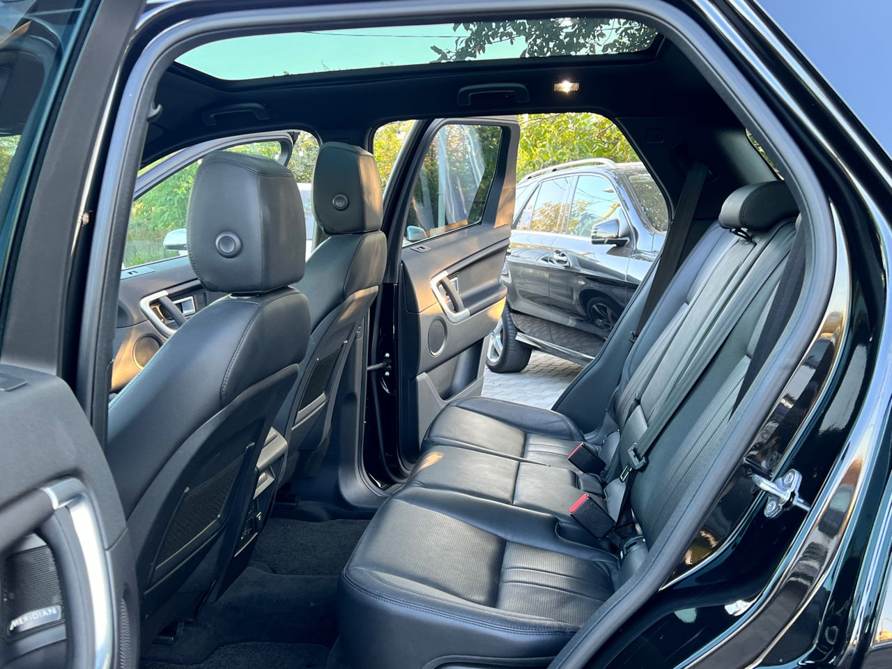 Land Rover Discovery Sport foto 14