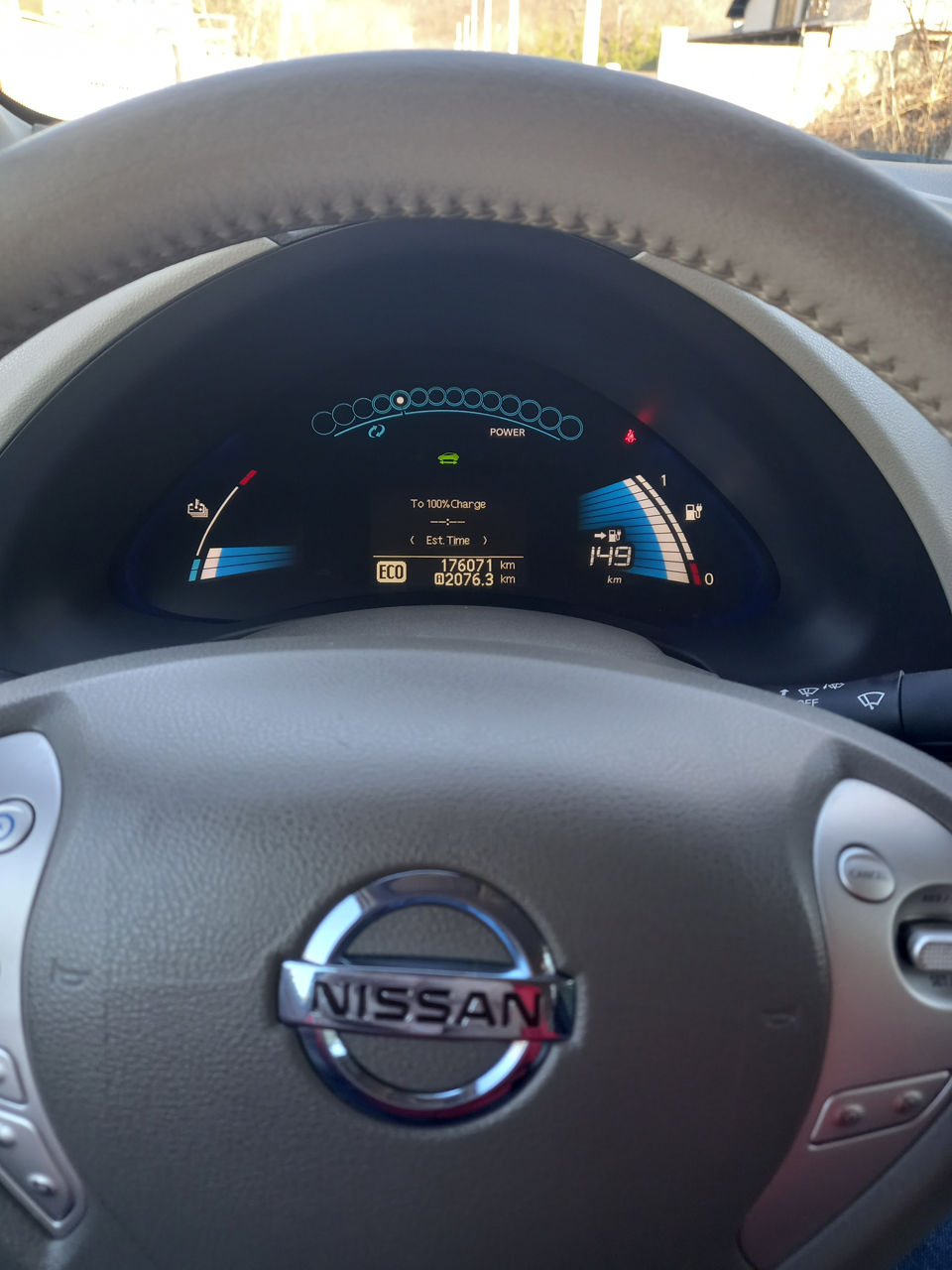 Nissan Leaf 2012 г. с пробегом 176000 км, Электричество, 3900 €