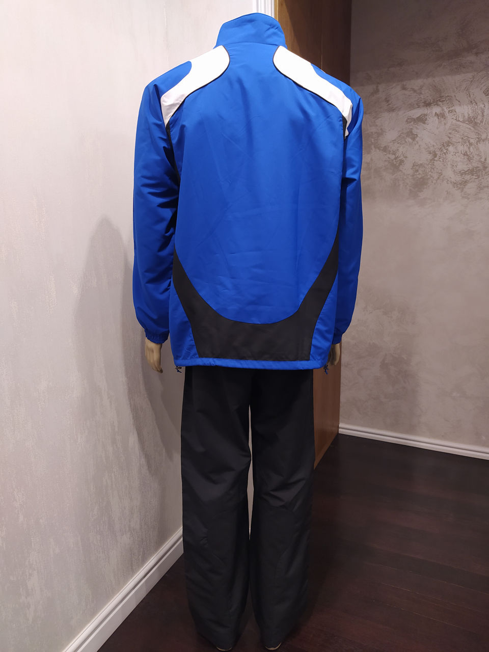 Мужские спортивные костюмы от Adidas  Lotto foto 7