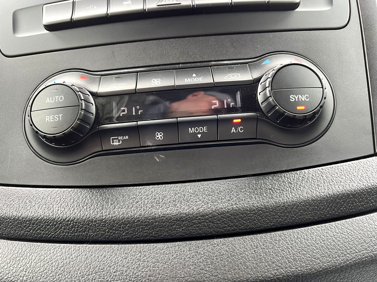 Mercedes VITO  2016  фото 13