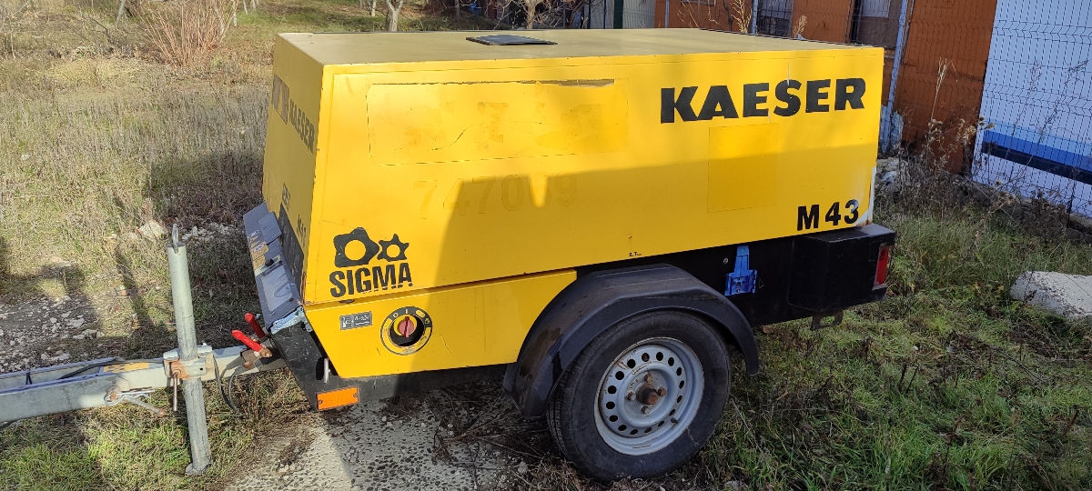 Motocompresor remorcabil Kaeser M43. foto 0