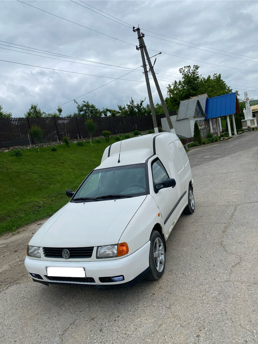 Volkswagen Caddy  фото 2