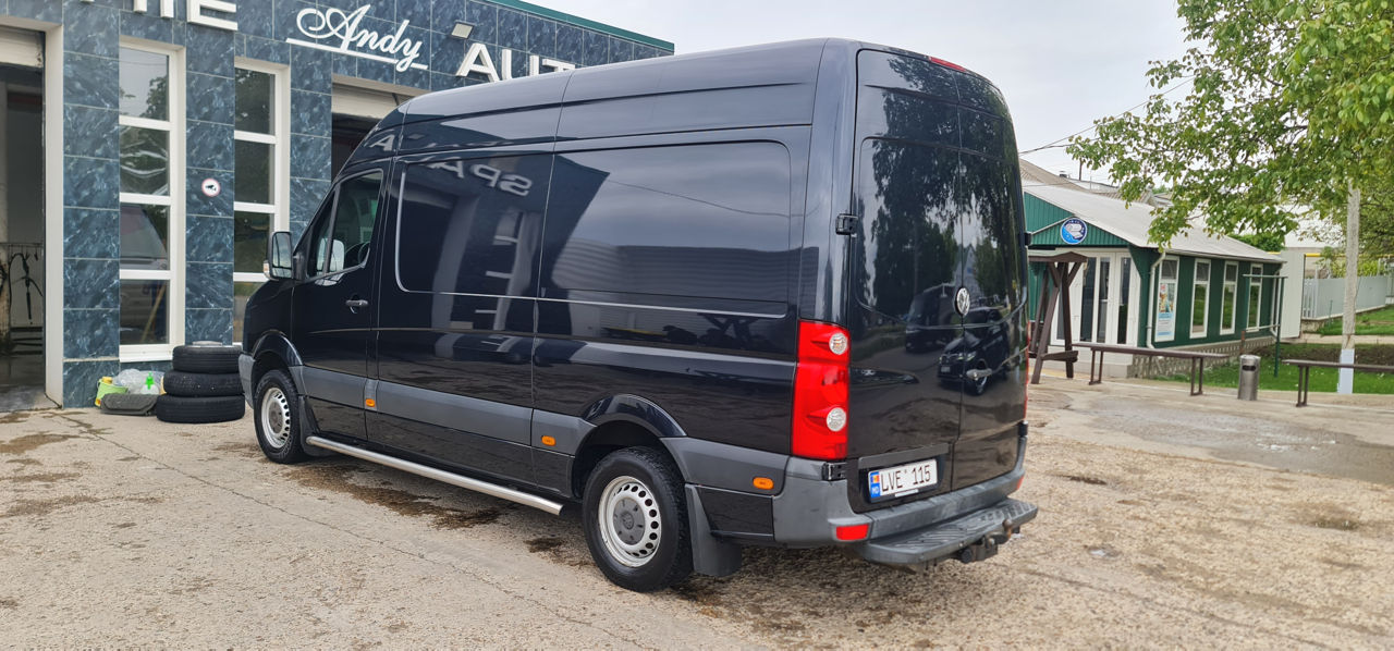 Volkswagen Crafter 2.5 фото 2