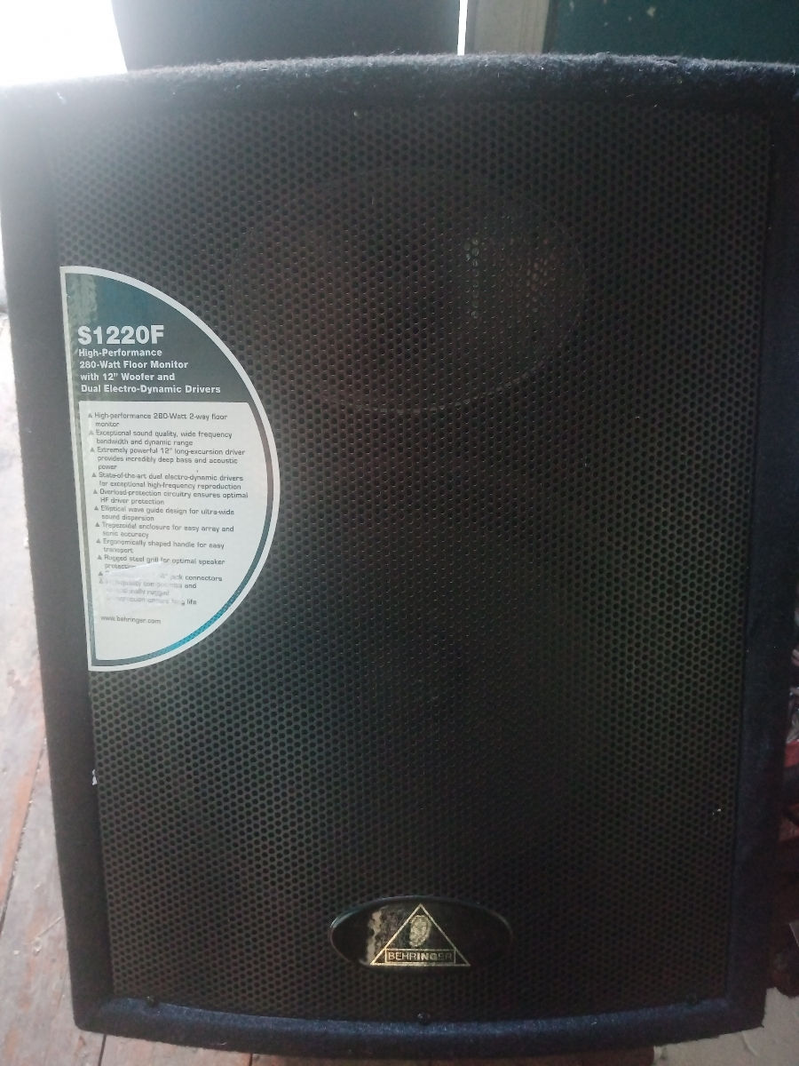 Мониторы behringer eurolive s1220f foto 0